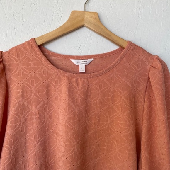 LC Lauren Conrad blouse - Picture 2 of 7